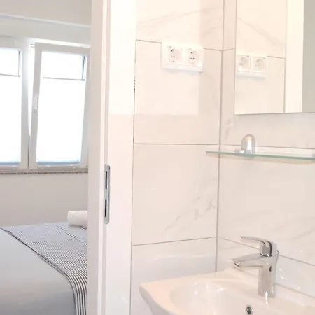 Comfortable Marijana *