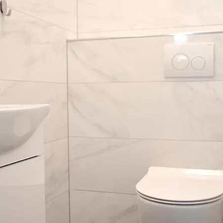 Comfortable Marijana Preko