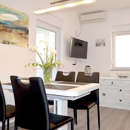 Comfortable Marijana * Preko