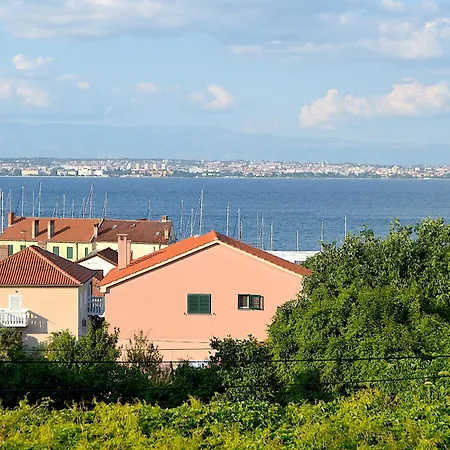 Comfortable Marijana Appartement *