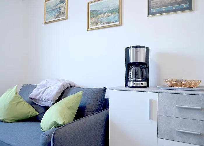 Comfortable Marijana *