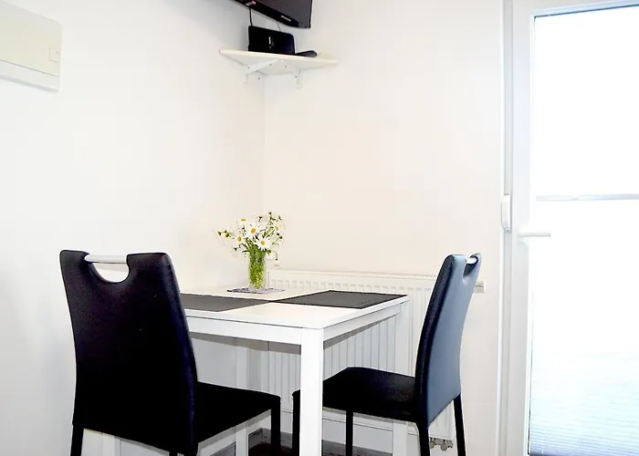 Comfortable Marijana