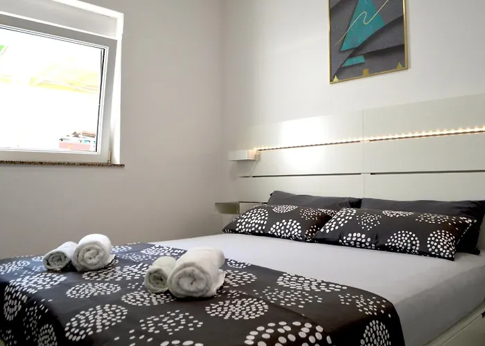 Comfortable Marijana Preko