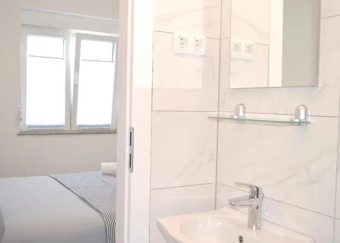 Comfortable Marijana *