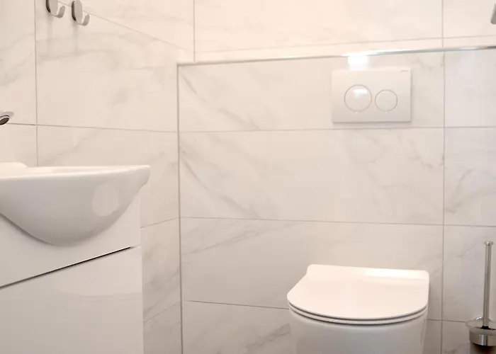 Comfortable Marijana Preko