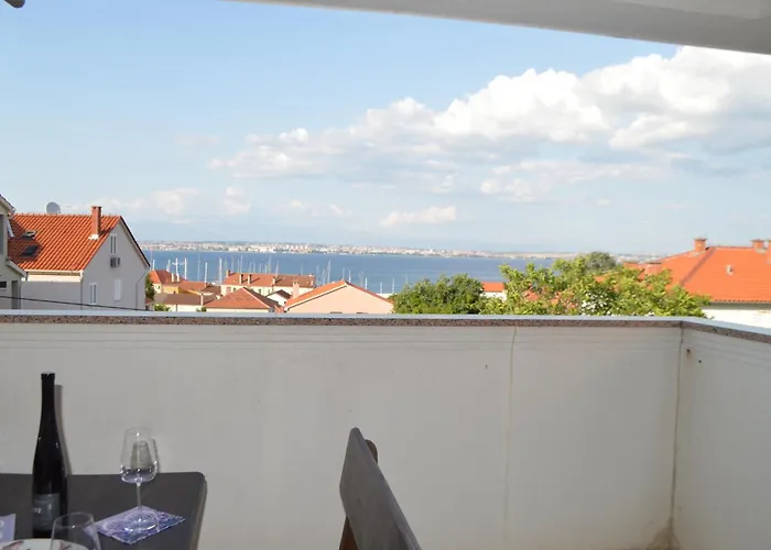 Comfortable Marijana Preko