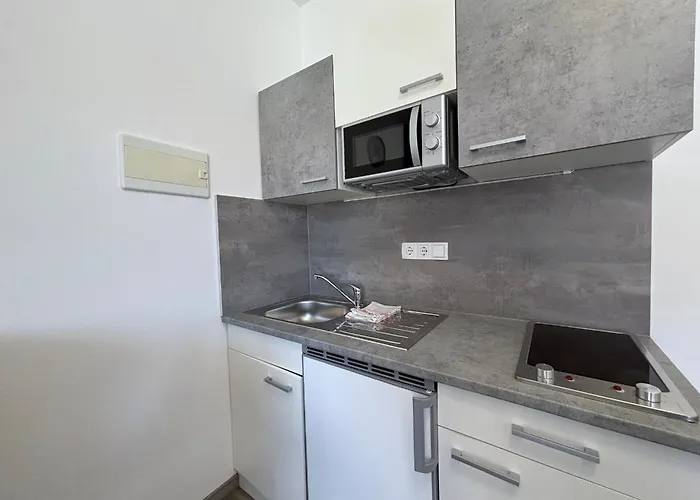 Comfortable Marijana *